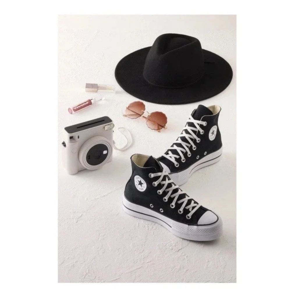 Converse Chuck Taylor All Star Lift Hightop White Women's Shoes 560846C 10.5 New